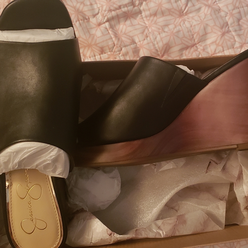 Jessica Simpson wedges